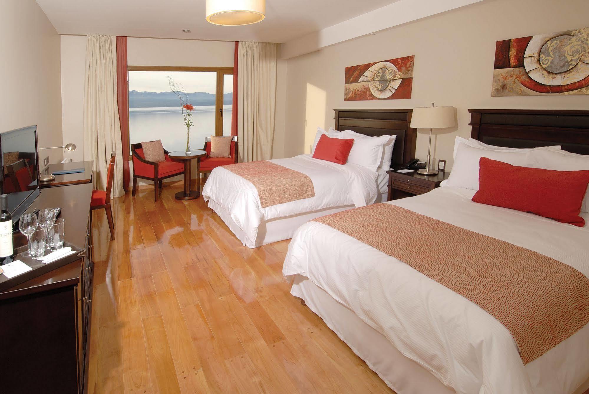 Alma Del Lago Suites & Spa ซานคาร์ลอส เด บาริโลเช ภายนอก รูปภาพ