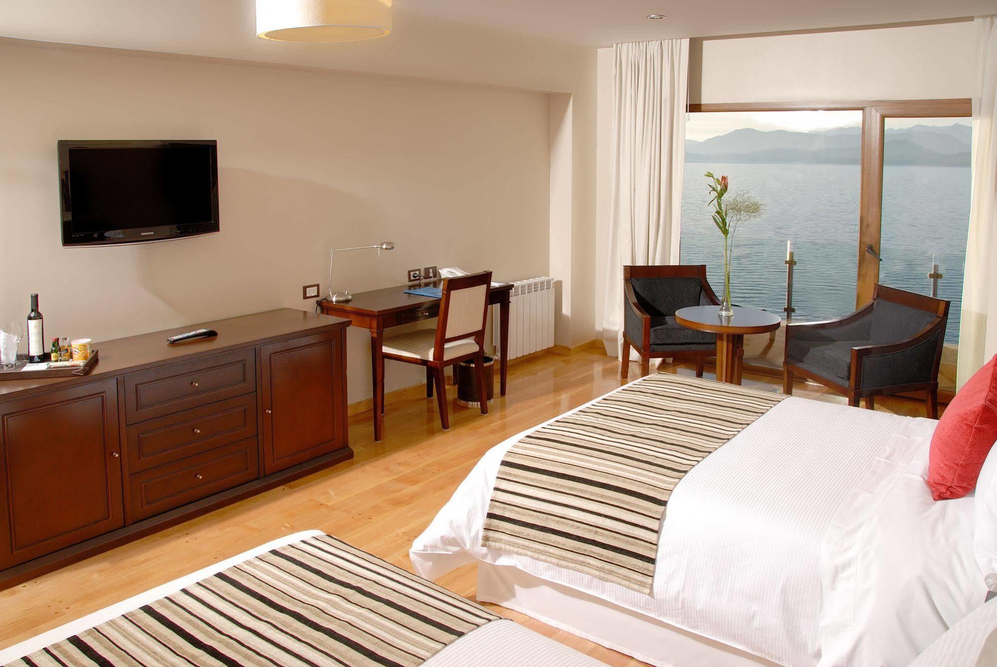 Alma Del Lago Suites & Spa ซานคาร์ลอส เด บาริโลเช ภายนอก รูปภาพ